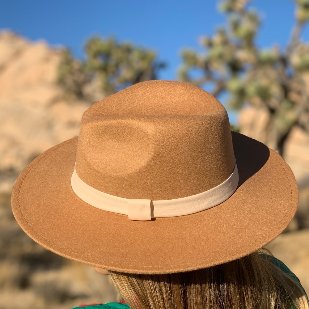 Camel Felt fedora with cream band trim